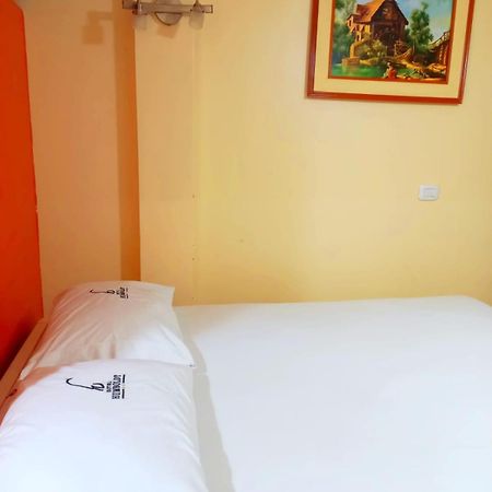 Hotel Humboldt 齐克拉约 外观 照片