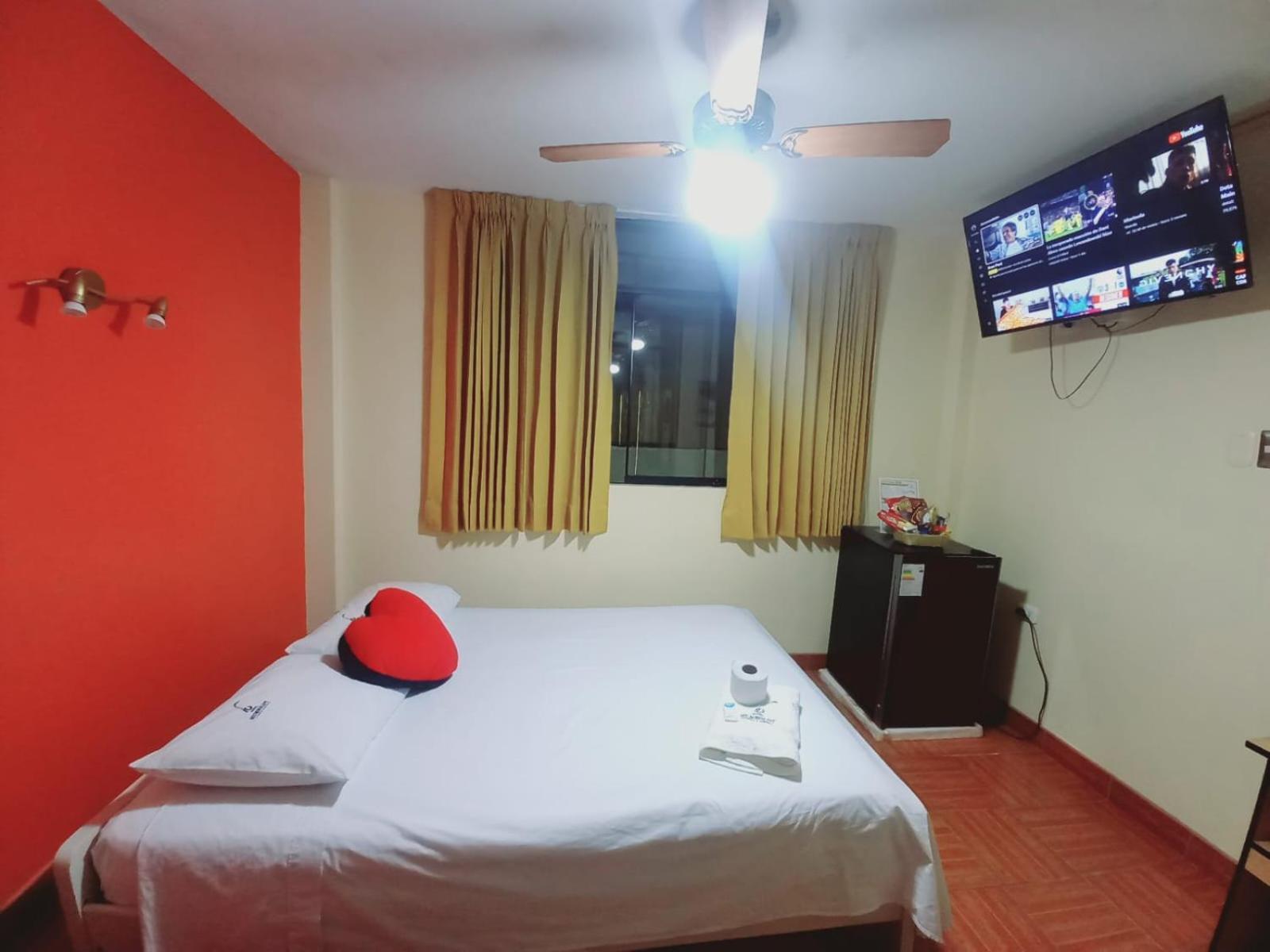 Hotel Humboldt 齐克拉约 外观 照片