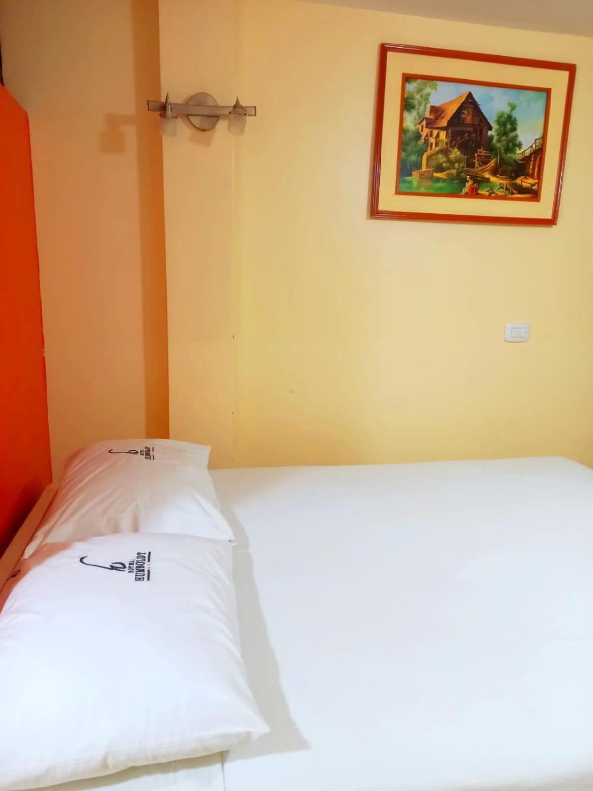 Hotel Humboldt 齐克拉约 外观 照片